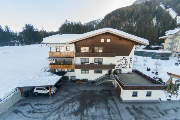 Privathotel Garni OLYMPIA (Sankt Jakob in Defereggen)